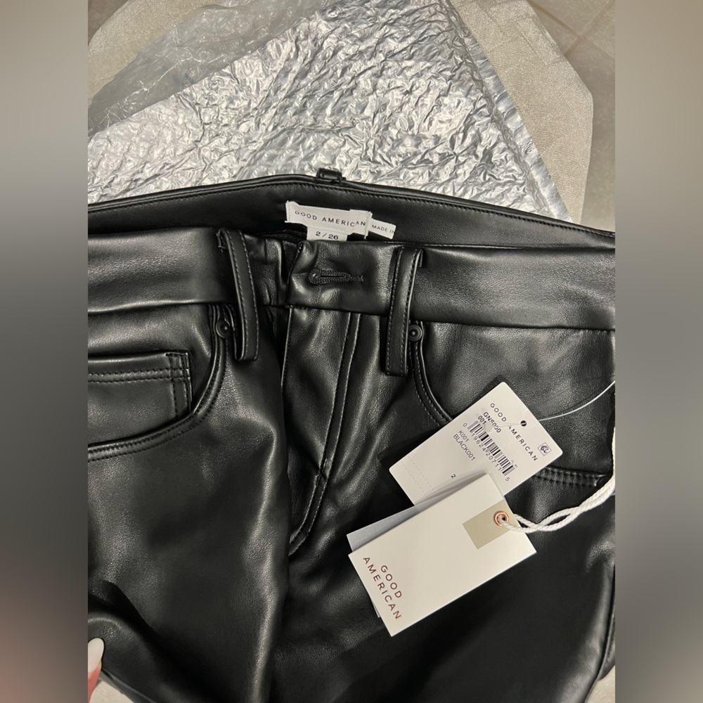 Good American better than leather icon pants